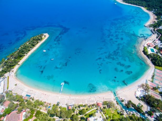Kemer Halk Plajı